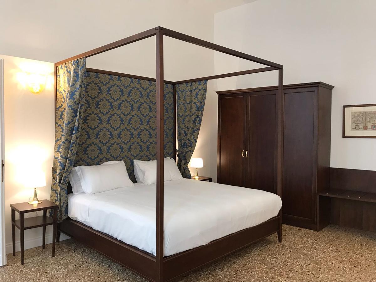 Suites Alla Maddalena Venice Exterior photo